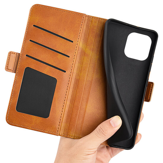 iPhone 14 Pro Max Hoesje - MobyDefend Luxe Wallet Book Case (Sluiting Zijkant) - Lichtbruin