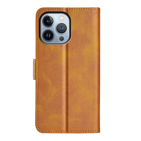 iPhone 14 Pro Max Hoesje - MobyDefend Luxe Wallet Book Case (Sluiting Zijkant) - Lichtbruin