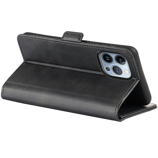 iPhone 14 Pro Max Hoesje - MobyDefend Luxe Wallet Book Case (Sluiting Zijkant) - Zwart