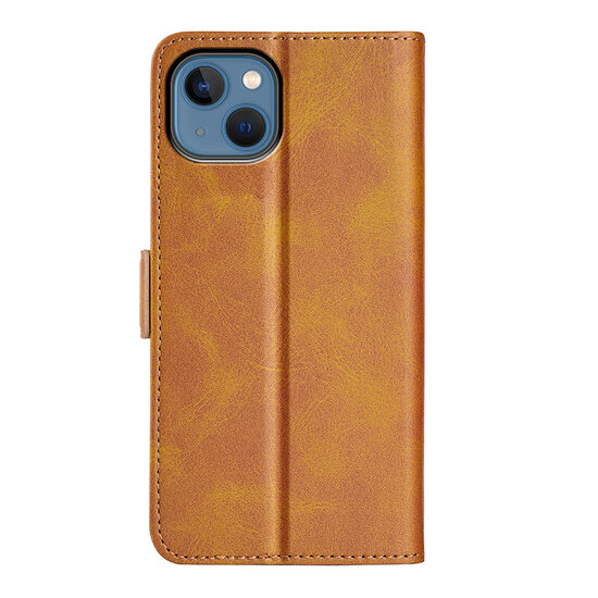 iPhone 14 Plus Hoesje - MobyDefend Luxe Wallet Book Case (Sluiting Zijkant) - Lichtbruin