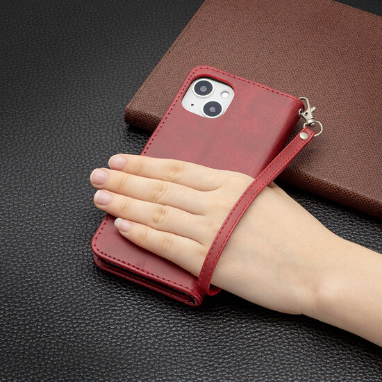 iPhone 13 Hoesje - MobyDefend Wallet Book Case Met Koord - Rood