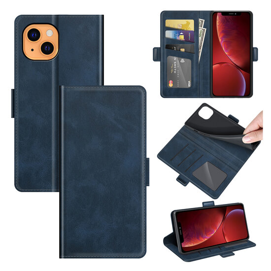 iPhone 13 Hoesje - MobyDefend Luxe Wallet Book Case (Sluiting Zijkant) - Blauw