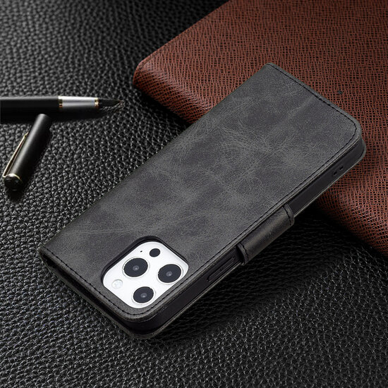 iPhone 13 Pro Hoesje - MobyDefend Wallet Book Case Met Koord - Zwart