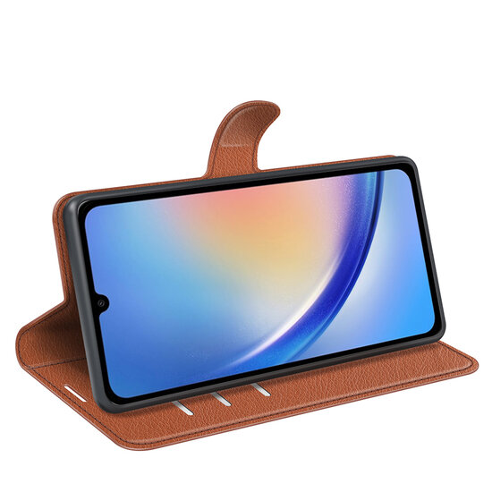 Samsung Galaxy A35 Hoesje - MobyDefend Kunstleren Wallet Book Case (Sluiting Voorkant) - Bruin