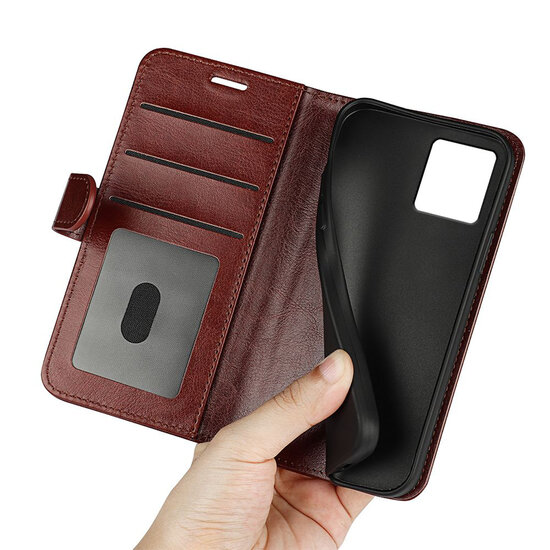 Motorola Moto G84 Hoesje - MobyDefend Wallet Book Case (Sluiting Achterkant) - Bruin