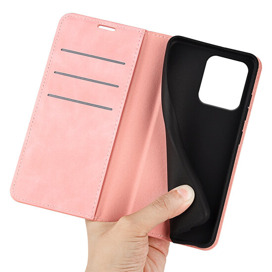 Motorola Moto G75 Hoesje - MobyDefend Luxe Wallet Bookcase (Magnetische Sluiting) - Roze