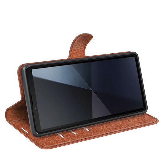 Sony Xperia 10 VI Hoesje - MobyDefend Kunstleren Wallet Book Case (Sluiting Voorkant) - Bruin