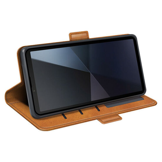 Sony Xperia 10 VI Hoesje - MobyDefend Luxe Wallet Book Case (Sluiting Zijkant) - Lichtbruin