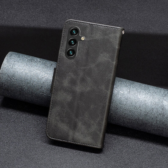 Samsung Galaxy A15 Hoesje - MobyDefend Wallet Book Case Met Koord - Zwart