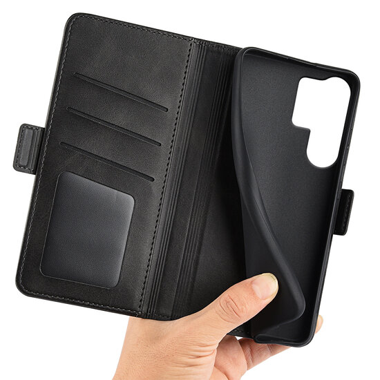 Samsung Galaxy S25 Ultra Hoesje - MobyDefend Luxe Wallet Book Case (Sluiting Zijkant) - Zwart