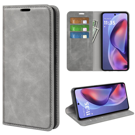 Motorola Moto E15 / G05 Hoesje - MobyDefend Luxe Wallet Bookcase (Magnetische Sluiting) - Grijs