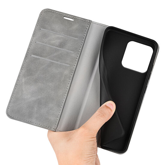 Motorola Moto G15 / G15 Power Hoesje - MobyDefend Luxe Wallet Bookcase (Magnetische Sluiting) - Grijs
