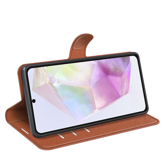 Samsung Galaxy A36 / Galaxy A56 Hoesje - MobyDefend Kunstleren Wallet Book Case (Sluiting Voorkant) - Bruin