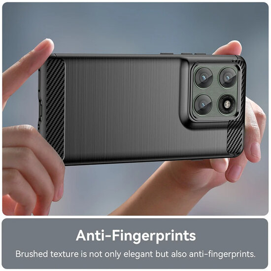 Motorola Edge 60 Pro Hoesje - MobyDefend TPU Backcover - Geborstelde Metaal &amp; Carbon-Look - Zwart