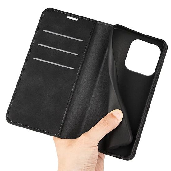 Motorola Edge 60 Pro Hoesje - MobyDefend Luxe Wallet Bookcase (Magnetische Sluiting) - Zwart