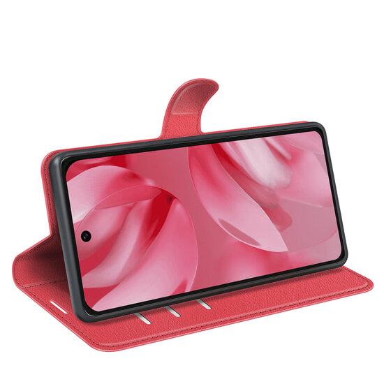 Google Pixel 10 / Google Pixel 10 Pro Hoesje - MobyDefend Kunstleren Wallet Book Case (Sluiting Voorkant) - Rood