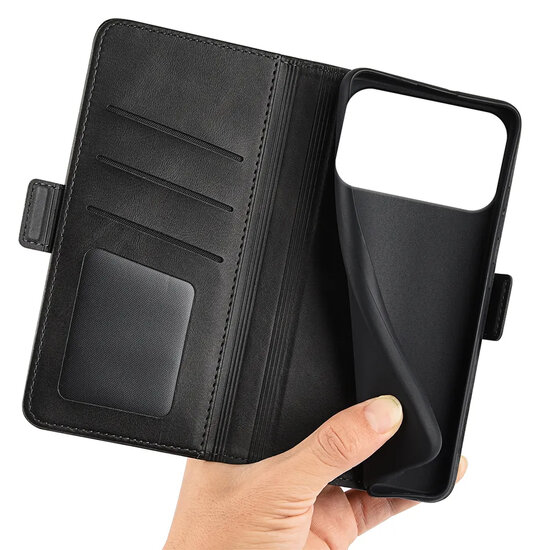 iPhone 17 Pro Hoesje - MobyDefend Luxe Wallet Book Case (Sluiting Zijkant) - Zwart