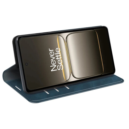 OnePlus Nord 5 Hoesje - MobyDefend Luxe Wallet Bookcase (Magnetische Sluiting) - Blauw