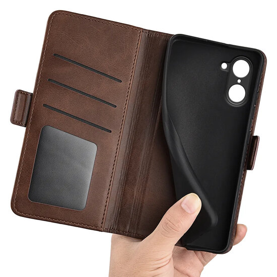 OnePlus Nord CE 5 Hoesje - MobyDefend Luxe Wallet Book Case (Sluiting Zijkant) - Bruin