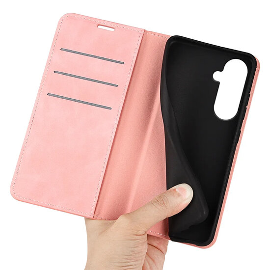 Samsung Galaxy S26 Plus (S26+) Hoesje - MobyDefend Luxe Wallet Bookcase (Magnetische Sluiting) - Roze