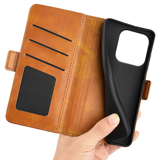 Xiaomi 17 Hoesje - MobyDefend Luxe Wallet Book Case (Sluiting Zijkant) - Lichtbruin