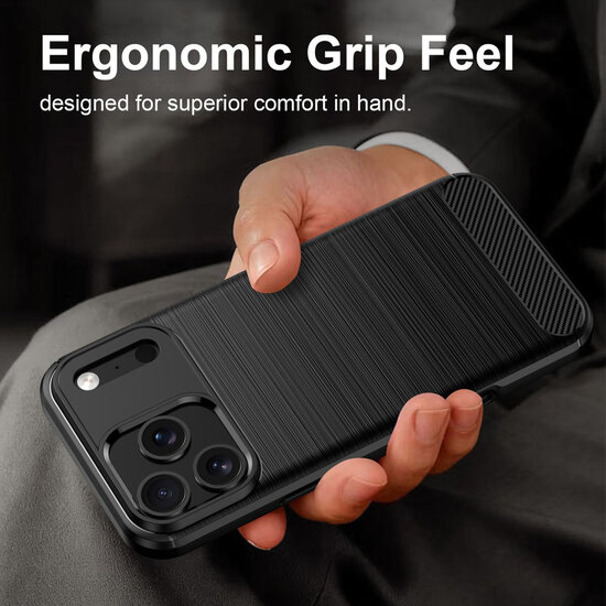 iPhone 18 Pro Max Hoesje - MobyDefend TPU Backcover - Geborstelde Metaal &amp; Carbon-Look - Blauw