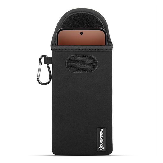 Hoesje voor Oppo A7 Pro - MobyDefend Neopreen Pouch Met Karabijnhaak - Insteekhoesje - Riemlus Hoesje - Zwart