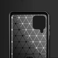 Samsung Galaxy A12 / M12 Hoesje - MobyDefend TPU Backcover - Geborstelde Metaal &amp; Carbon-Look - Zwart