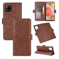 Samsung Galaxy A12 / M12 Hoesje - MobyDefend Luxe Wallet Book Case (Sluiting Zijkant) - Bruin