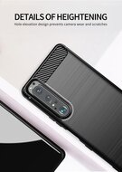 Sony Xperia 1 III hoesje, MobyDefend TPU Gelcase, Geborsteld Metaal + Carbonlook, Rood