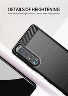 Sony Xperia 1 III Hoesje - MobyDefend TPU Backcover - Geborstelde Metaal &amp; Carbon-Look - Rood