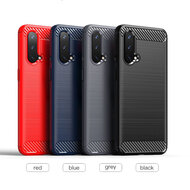 OnePlus Nord CE Hoesje - MobyDefend TPU Backcover - Geborstelde Metaal &amp; Carbon-Look - Navy Blauw