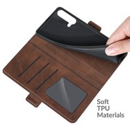 OnePlus Nord CE Hoesje - MobyDefend Luxe Wallet Book Case (Sluiting Zijkant) - Bruin