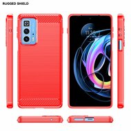 Motorola Edge 20 Pro Hoesje - MobyDefend TPU Backcover - Geborstelde Metaal &amp; Carbon-Look - Rood