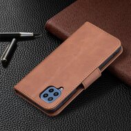 Samsung Galaxy M22 / Galaxy A22 4G Hoesje, MobyDefend Wallet Book Case Met Koord, Bruin