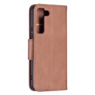 Samsung Galaxy S22 Plus (S22+) Hoesje, MobyDefend Wallet Book Case Met Koord, Bruin