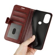Motorola Moto G71 Hoesje - MobyDefend Wallet Book Case (Sluiting Achterkant) - Bruin