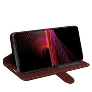 Sony Xperia 1 IV Hoesje - MobyDefend Wallet Book Case (Sluiting Achterkant) - Bruin