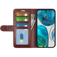 Motorola Moto G52 Hoesje, MobyDefend Wallet Book Case (Sluiting Achterkant), Bruin