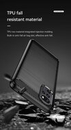 Motorola Moto E32 / E32S Hoesje - MobyDefend TPU Backcover - Geborstelde Metaal &amp; Carbon-Look - Zwart