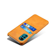 Motorola Moto G22 Hoesje - MobyDefend Lederen Backcover Met Vakjes Voor Pasjes - Cognacbruin