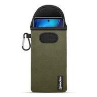 Hoesje voor Motorola Moto E32 / E32S, MobyDefend Neopreen Pouch Met Karabijnhaak, Insteekhoesje, Riemlus Hoesje, Groen