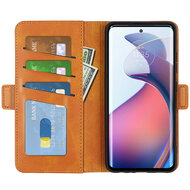 Motorola Edge 30 Fusion Hoesje - MobyDefend Luxe Wallet Book Case (Sluiting Zijkant) - Lichtbruin