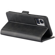 Motorola Edge 30 Ultra Hoesje - MobyDefend Luxe Wallet Book Case (Sluiting Zijkant) - Zwart