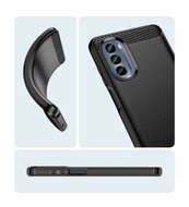 Motorola Moto G62 Hoesje - MobyDefend TPU Backcover - Geborstelde Metaal &amp; Carbon-Look - Rood