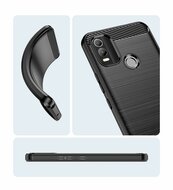 Nokia C21 Plus Hoesje - MobyDefend TPU Backcover - Geborstelde Metaal &amp; Carbon-Look - Rood