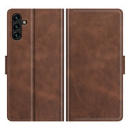 Samsung Galaxy A04s Hoesje - MobyDefend Luxe Wallet Book Case (Sluiting Zijkant) - Bruin