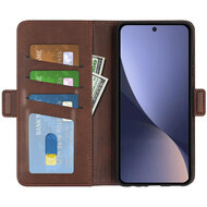 Xiaomi 13 Hoesje, MobyDefend Luxe Wallet Book Case (Sluiting Zijkant), Bruin