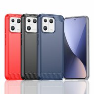 Xiaomi 13 Hoesje - MobyDefend TPU Backcover - Geborstelde Metaal &amp; Carbon-Look - Rood