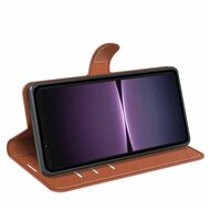 Sony Xperia 1 V Hoesje - MobyDefend Kunstleren Wallet Book Case (Sluiting Voorkant) - Bruin